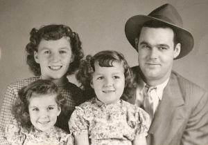 Grandma, Grandpa, Mom,  Mom, and Aunt Silly.