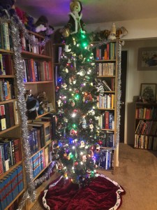 Our tree is ready to welcome you to celebrate! © 2017 Gene Breshears